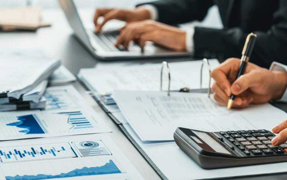 Jak prowadzenie ksiąg rachunkowych w Siemianowicach Śląskich wpływa na efektywność finansową firmy?