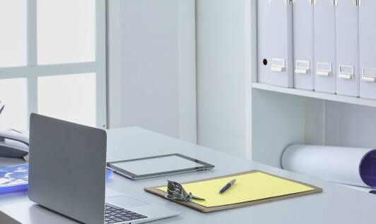Sposoby na minimalizację formalności przy wynajmie długoterminowym samochodów
