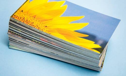 Druk UV w produkcji plakatów – co warto wiedzieć?