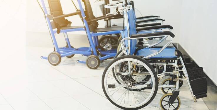 Dzierżawa łóżek rehabilitacyjnych - elastyczne warunki wynajmu dla osób prywatnych
