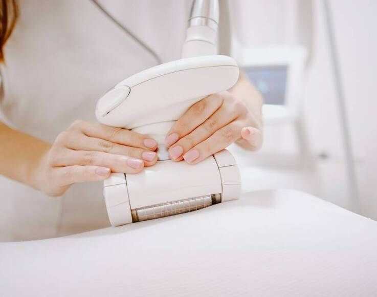 Jakie są korzyści stosowania endermologii w terapii anti-aging?