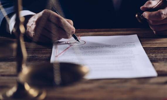 Jak przygotować się do sprawy rozwodowej z pomocą adwokata?