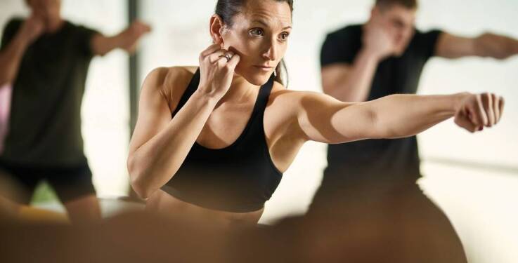 Fitness Kraków: Jak różnorodne zajęcia wpływają na zdrowie i sylwetkę?