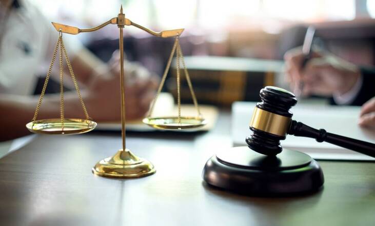 Jak mecenas prawa karnego może pomóc w sprawach z zakresu prawa medycznego?