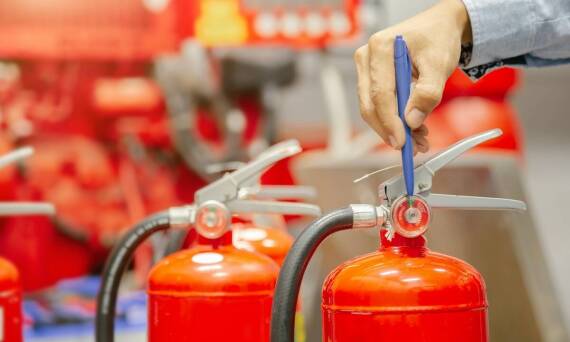 Jakie korzyści płyną z wyboru profesjonalnej firmy do serwisu ppoz w stolicy?