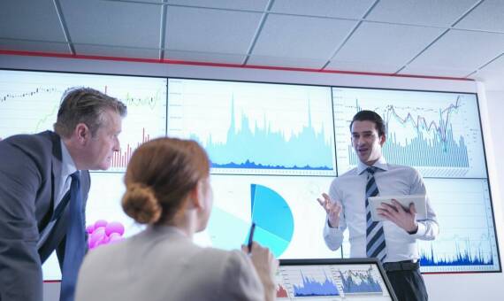 Znaczenie aktualizacji wiedzy w branży księgowej dla jakości usług