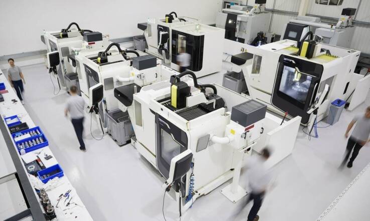 Jakie są wyzwania i korzyści związane z prototypową produkcją maszyn?