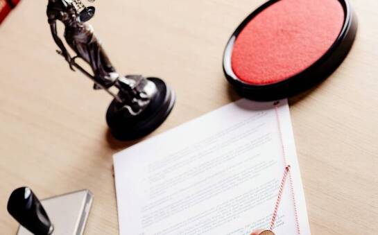 Pomoc prawnika przy podziale majątku po zmarłym