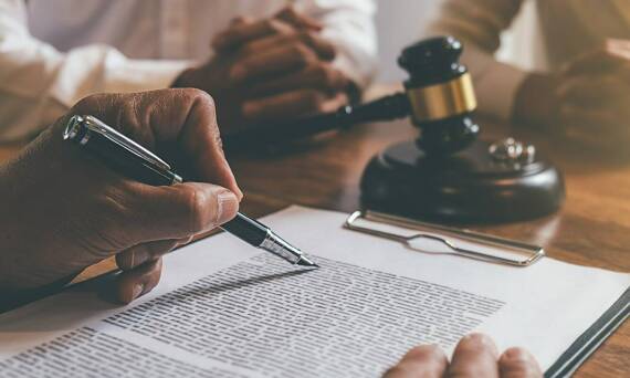 Podział majątku po długotrwałym małżeństwie - pomoc od adwokata