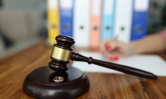 Jakie są różnice między alimentami a innymi formami wsparcia finansowego?