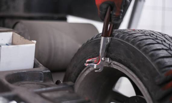 Dlaczego warto korzystać z usług specjalistów w zakresie wulkanizacji?