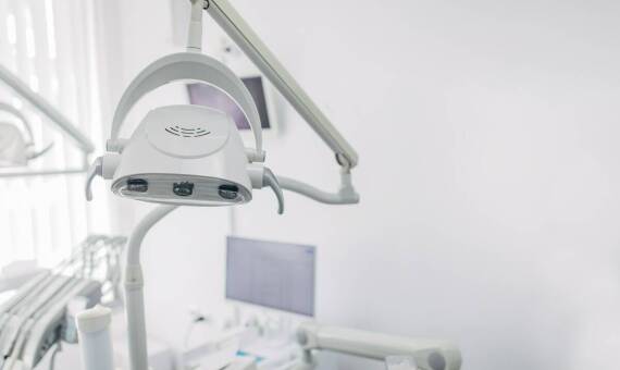Wpływ technologii cyfrowej na jakość rentgena zęba