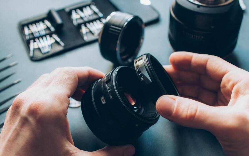 Jakie inspiracje można czerpać z historycznych sesji okładkowych?