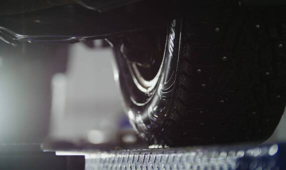 Jakie korzyści przynosi profesjonalna wulkanizacja opon?