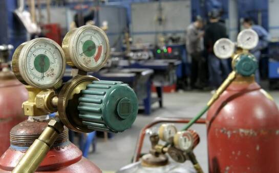 Kontrola jakości gazów technicznych – dlaczego jest kluczowa?