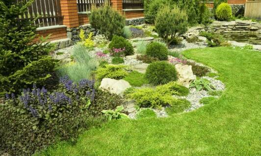 Zwierzęta ogrodowe z metalu – jak wpływają na różnorodność aranżacji?