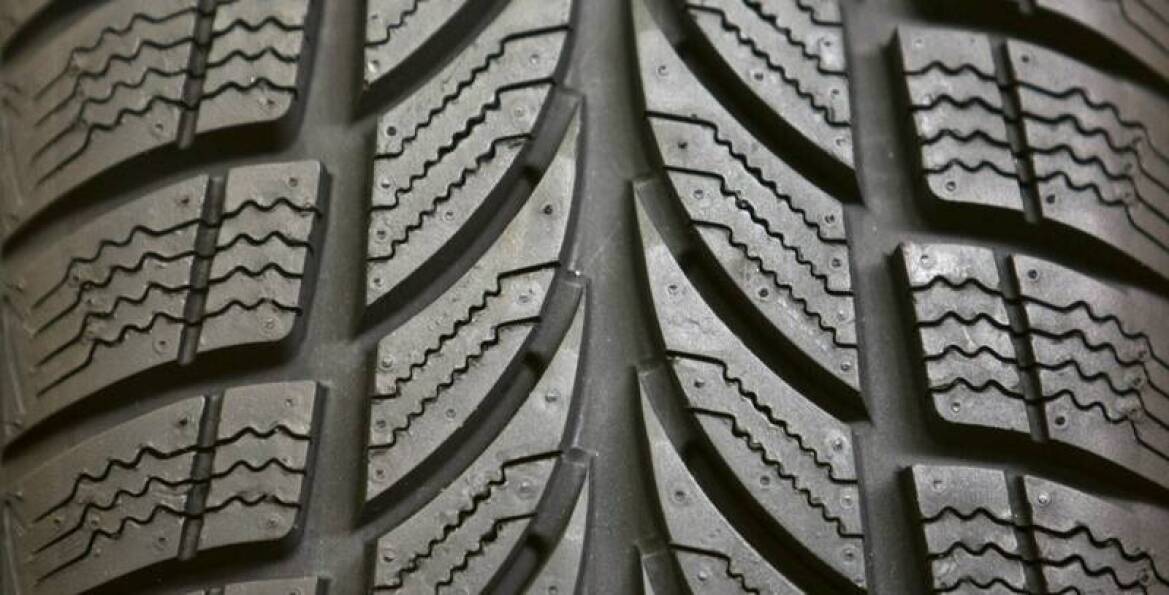 Porównanie opon letnich i zimowych w rozmiarze