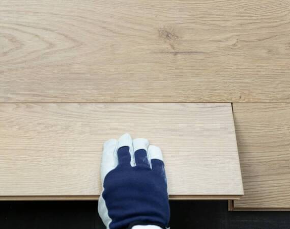 Dlaczego wilgotność drewna jest kluczowa podczas cyklinowania podłóg?