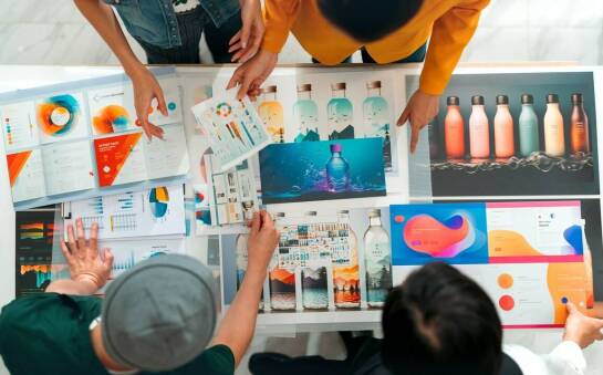 Jakie znaczenie mają emocje w tworzeniu skutecznych reklamowych haseł?