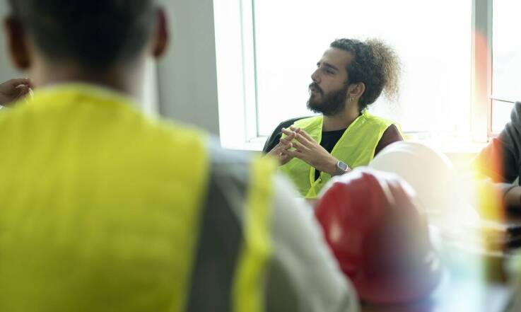 Wpływ na bezpieczeństwo pracy w przemyśle ciężkim