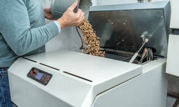 Kotły na pellet – idealne rozwiązanie dla warsztatów i hal