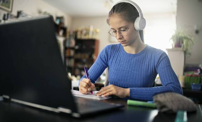 Korepetycje z matematyki a rozwój umiejętności krytycznego myślenia