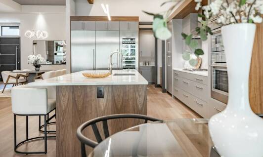 Dlaczego jakość jest kluczowa przy wyborze mebli kuchennych na wymiar?