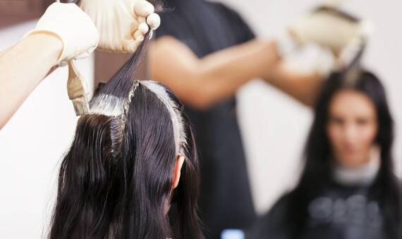 Jakie są zalety nanoplastii włosów w porównaniu z innymi metodami prostowania?