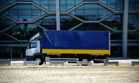 Jak przygotować się do przewozu elementów długich?