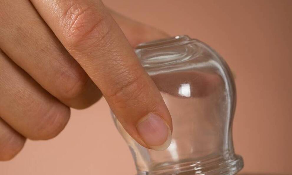 Dlaczego masaż bańką chińską jest skuteczny w redukcji cellulitu?