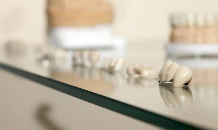 Jak protezy całkowite i częściowe zmieniają życie pacjentów