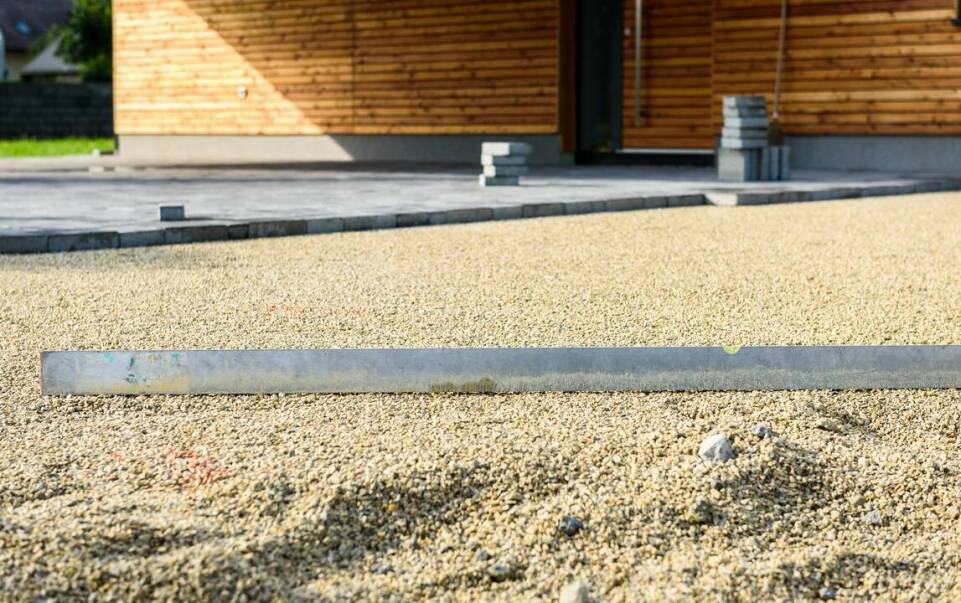 Jak piasek płukany wpływa na stabilność konstrukcji?