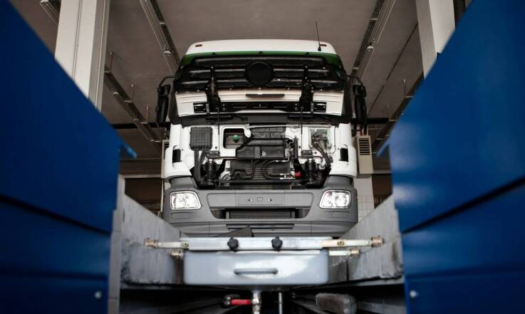 Innowacje w konstrukcji tachografów – co nowego na rynku?