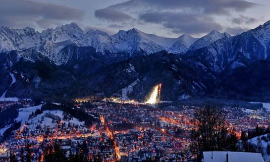 Zimowa sceneria jako tło dla niezapomnianej imprezy firmowej w Tatrach