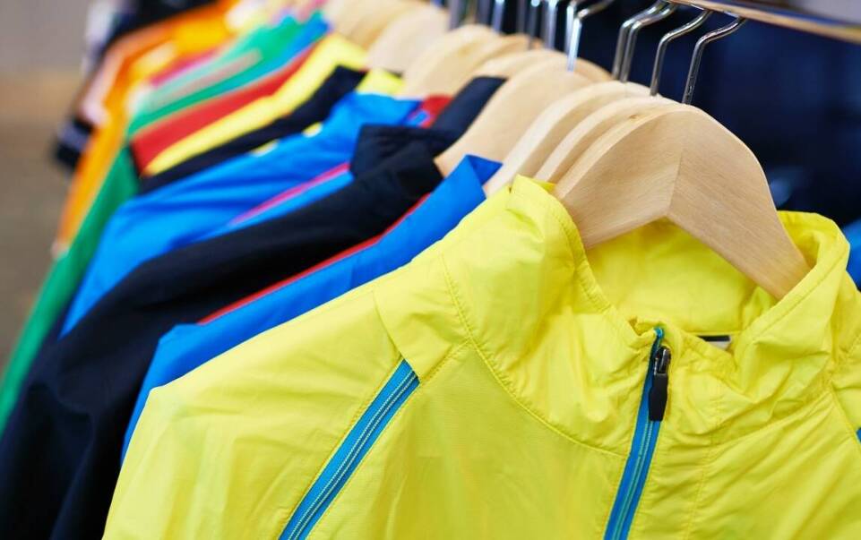 Odzież sportowa dla dzieci – jakie technologie zwiększają komfort noszenia?