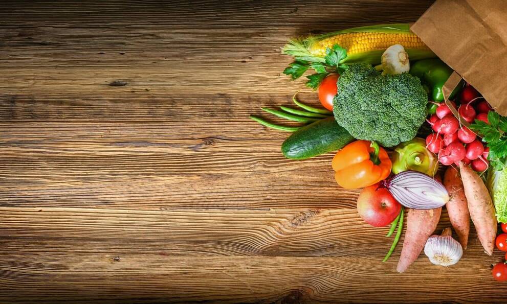 Zalety lokalnych składników w cateringu na imprezy okolicznościowe