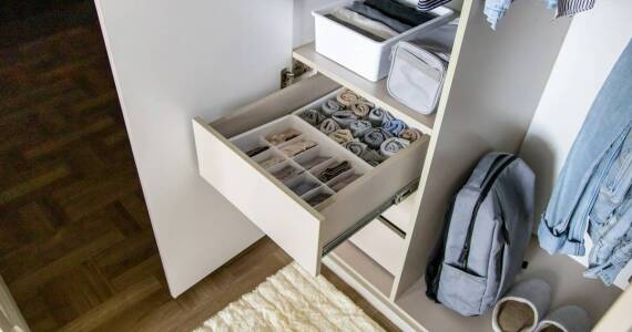 Zalety stosowania wysokiej jakości szuflad meblowych w domowych aranżacjach