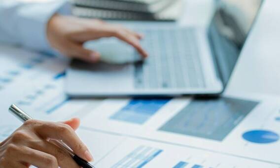 Jakie są kluczowe zalety współpracy z księgową w Krakowie?