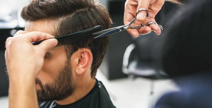 Trendy w męskich fryzurach na nadchodzący sezon: fryzjer męski niepołomice