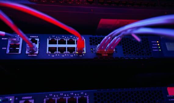 Rola enterprise catalyst wireless w zapewnieniu ciągłości działania firm