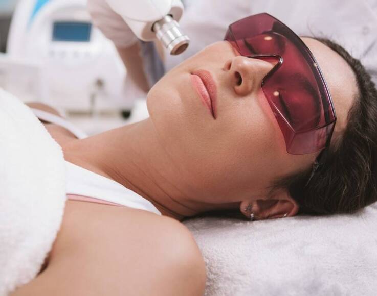Epilacja laserowa – jak wybrać odpowiedni laser dla siebie?