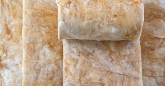 Jakie tkaniny najlepiej sprawdzają się w produkcji kurtek puchowych?