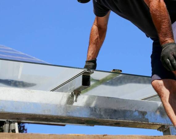 Poradnik: jak dbać o wyłazy dachowe, aby służyły przez lata