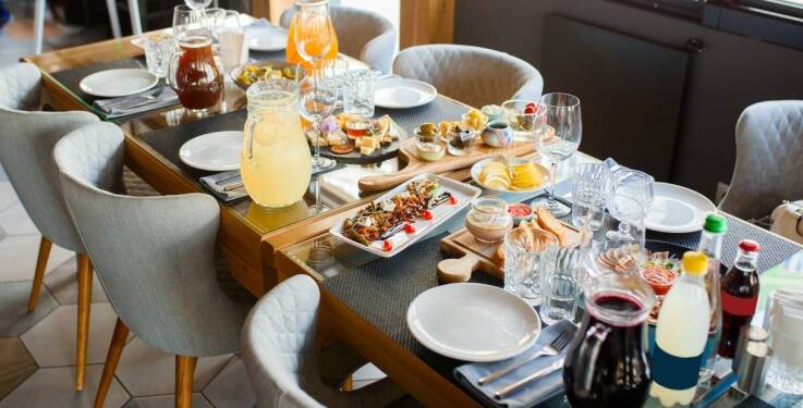 Jakie są najczęściej wybierane przystawki z kuchni gruzińskiej przez klientów łódzkich restauracji?