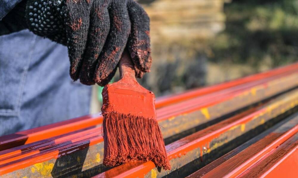 Wpływ odpowiedniego przygotowania powierzchni na skuteczność zabezpieczeń antykorozyjnych