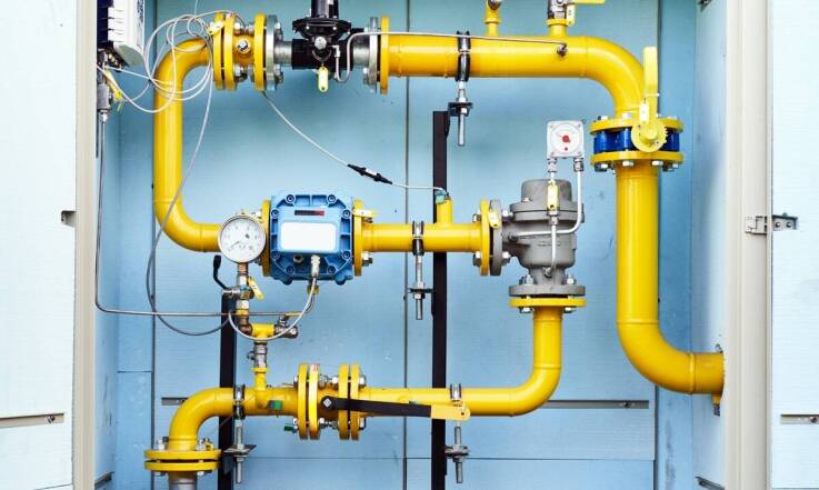 Wykonywanie instalacji gazowych w domach jednorodzinnych – bezpieczeństwo przede wszystkim