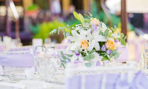 Florystyka Łódź: jak wybrać idealne kwiaty na uroczystości rodzinne?