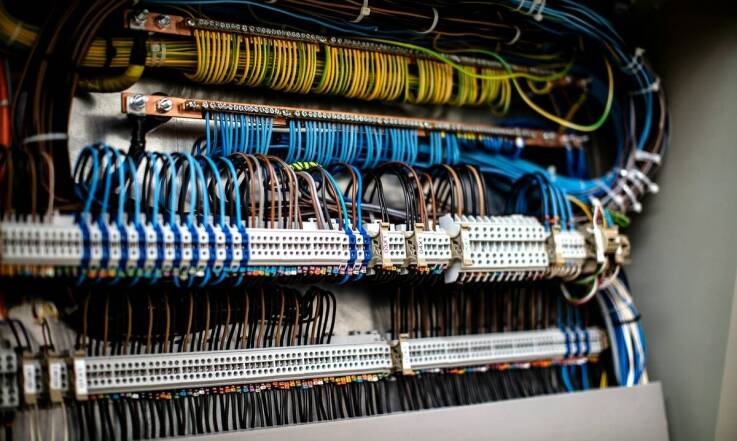 Styczniki mocy w kontekście cyfryzacji i Przemysłu