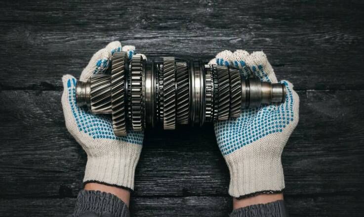 Rola oryginalnych części w procesie regeneracji skrzyni biegów