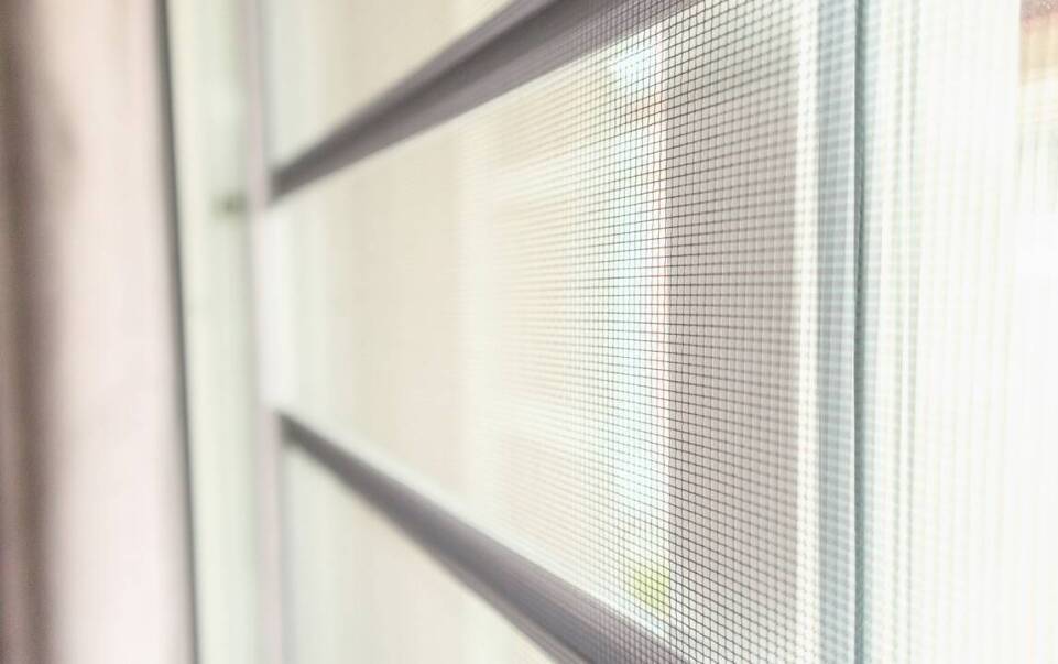 Jak wybrać energooszczędne drzwi zewnętrzne do swojego domu?